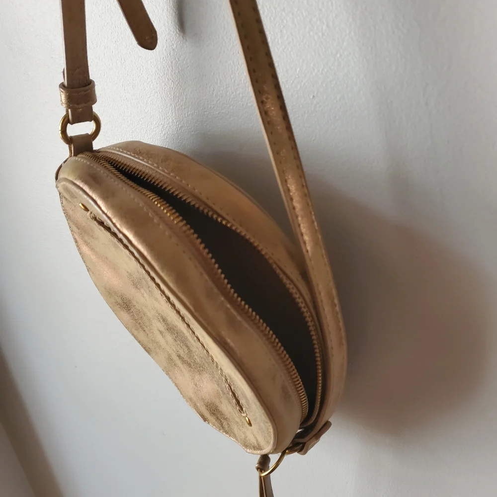 Universal Thread crossbody bag - Picture 4 of 7